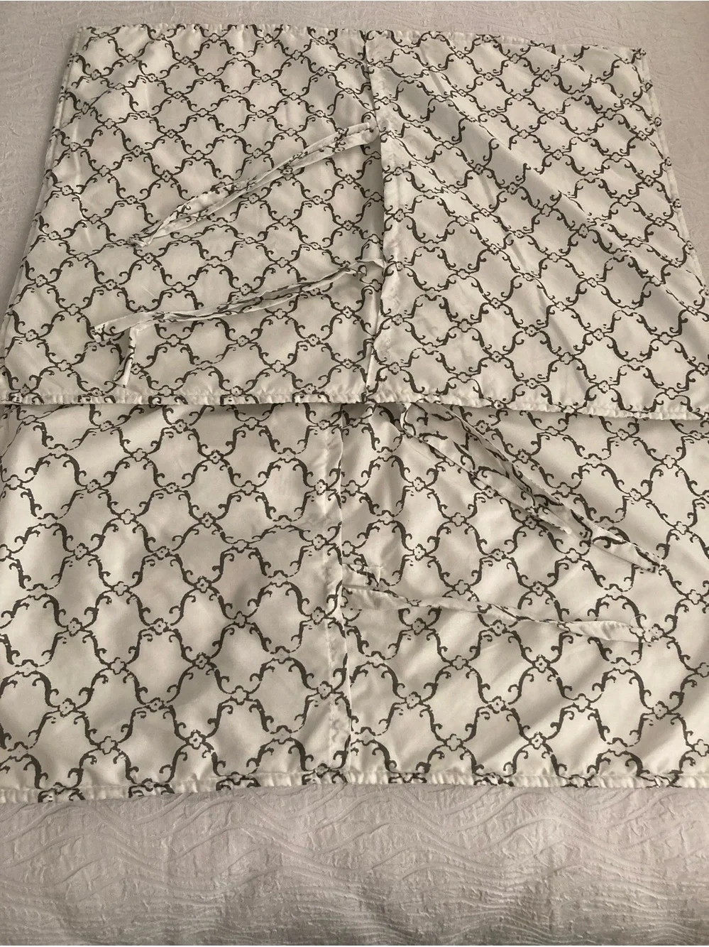 The Unbranded Brand quilted queen